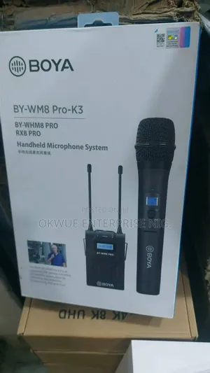 Professional Boya Handheld Wireless Microphone)
