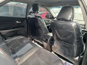 Toyota Camry XSE 4dr Sedan (2.5l 4cyl 6A) 2016 Gray
