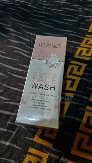 Dr. Rashel Niacinamide Whitening Face Wash