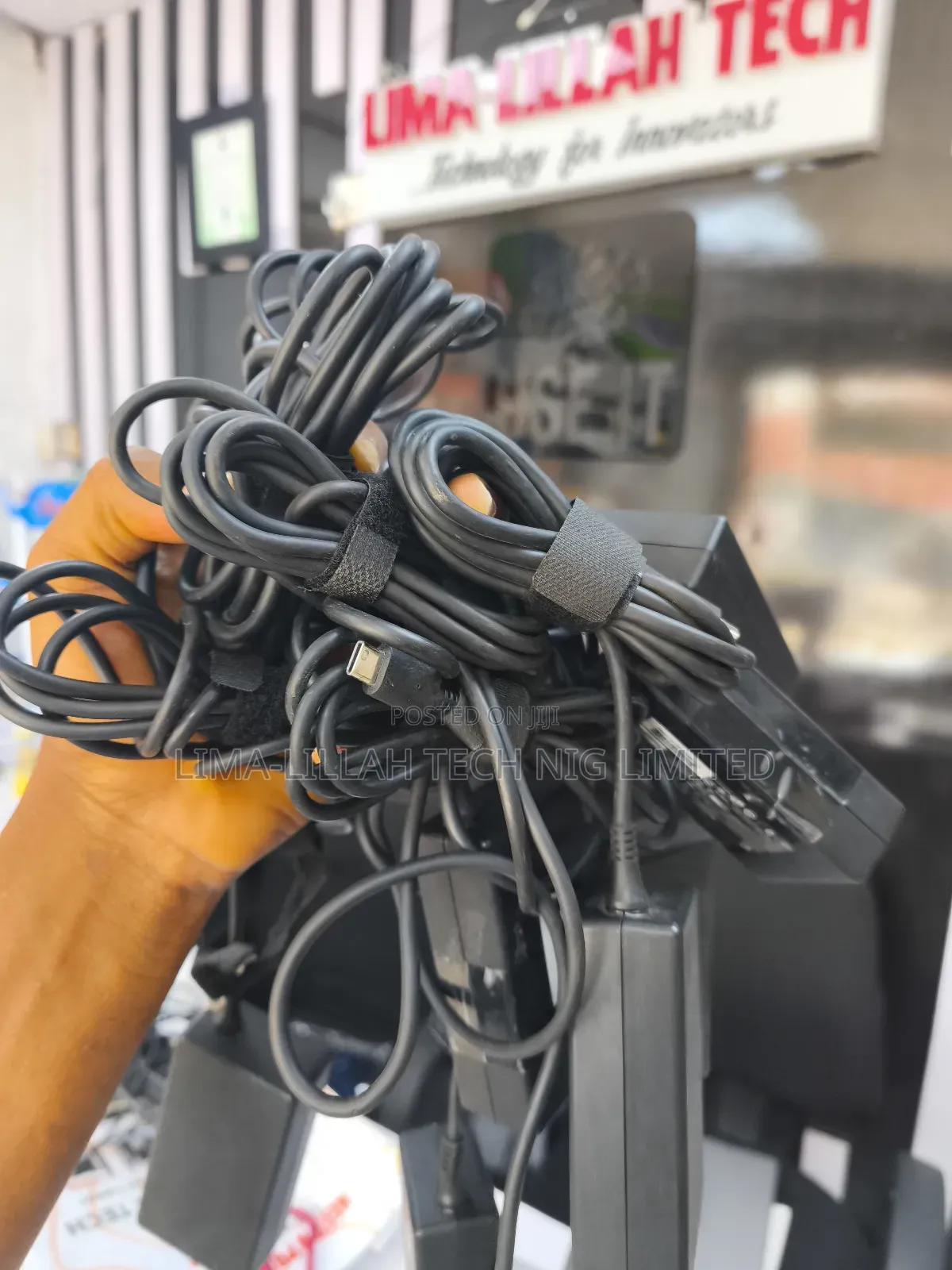 Hp 65watt Type C Charger