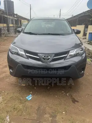 Toyota RAV4 LE 4dr SUV AWD (2.5L 4cyl 6A) 2014 Gray