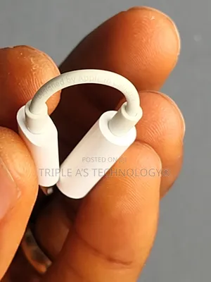 Original Apple Lightning to 3.5mm Adapter