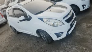Chevrolet Spark 2012 White