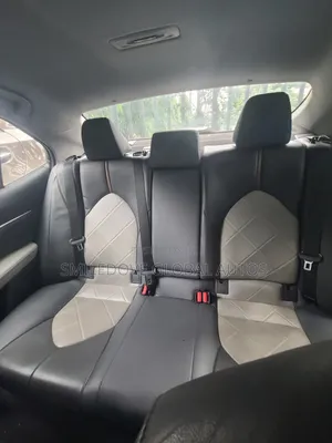 Toyota Camry 2018 White