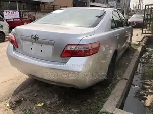 Toyota Camry LE 4dr Sedan (2.4L 4cyl 5A) 2007 Silver