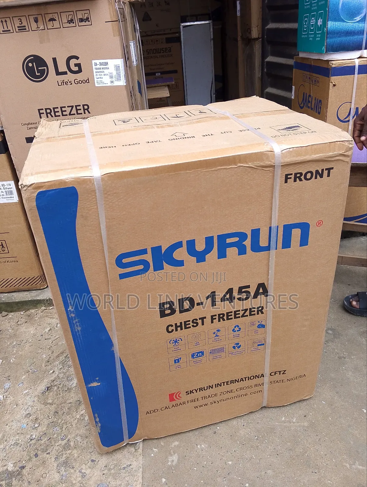 Skyrun Chest Freezer Bd-145a