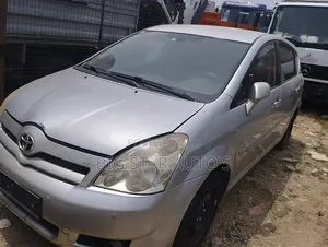 Toyota Corolla Verso Automatic 2003 Silver
