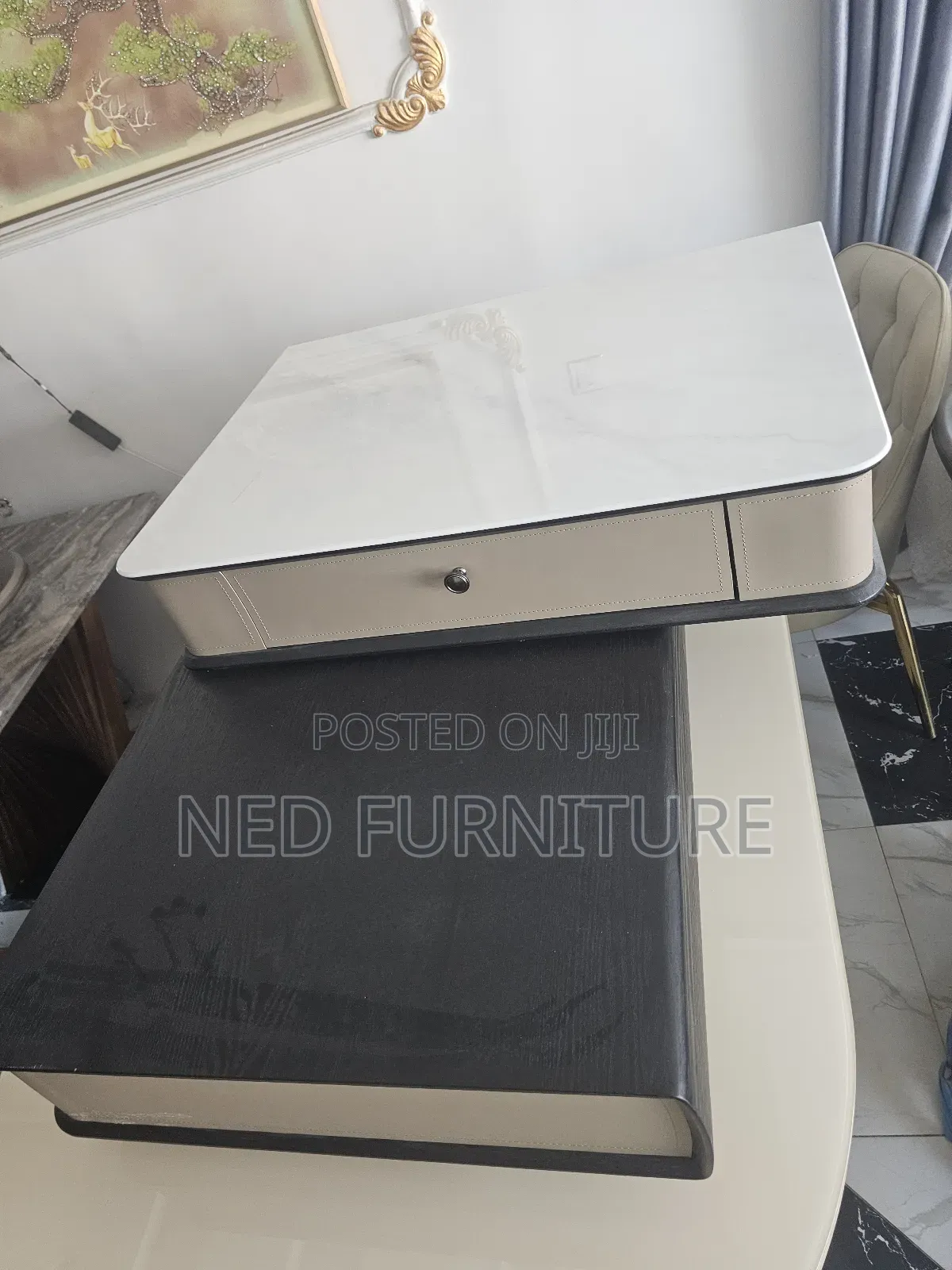 Quality Rotational Center Table Set
