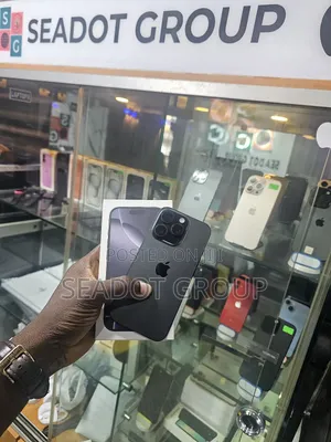 New Apple iPhone 16 Pro 128 GB Gold