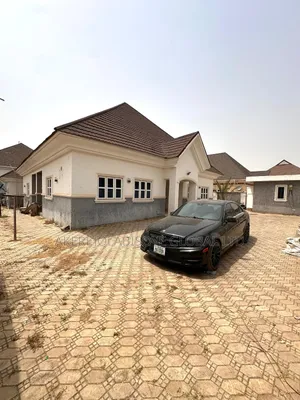 3bdrm Bungalow in In An Estate Around for rent