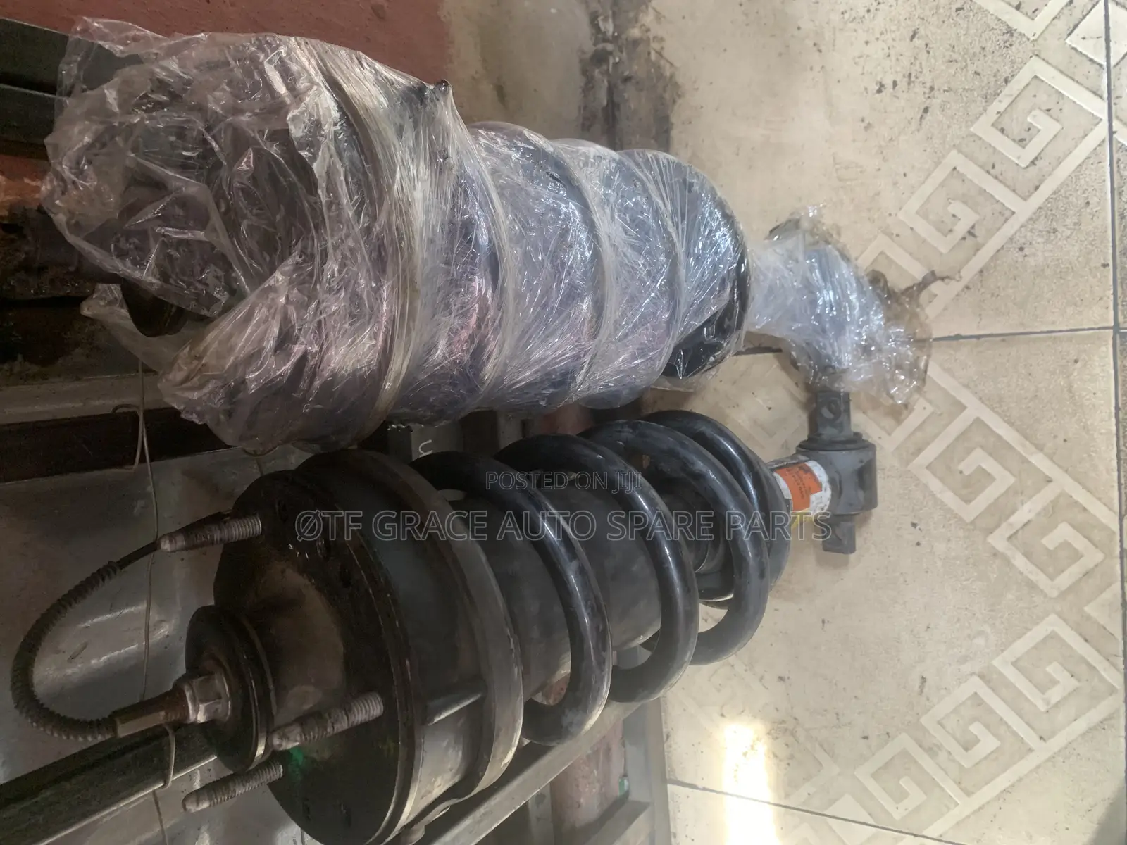 Front Shock Escalade