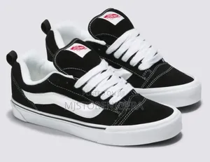 Vans Knu Skool Skate Men's Sneakers Vn0009qc6bt Low Top Black