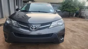 Toyota RAV4 LE 4dr SUV AWD (2.5L 4cyl 6A) 2015 Gray