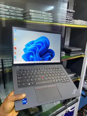 Laptop Lenovo ThinkPad T14 G3 16GB Intel Core i7 SSD 256GB