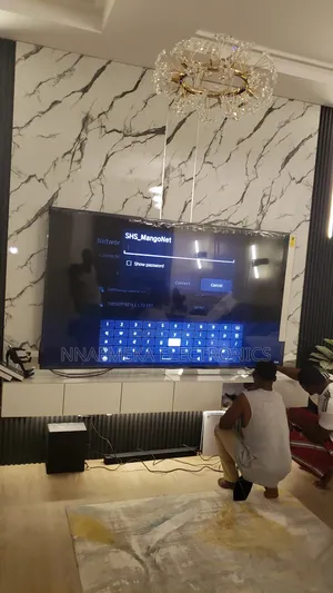 Hisense 85" Qled Smart Tv