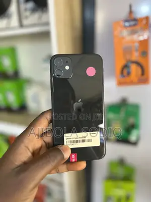 Apple iPhone 11 64 GB Black