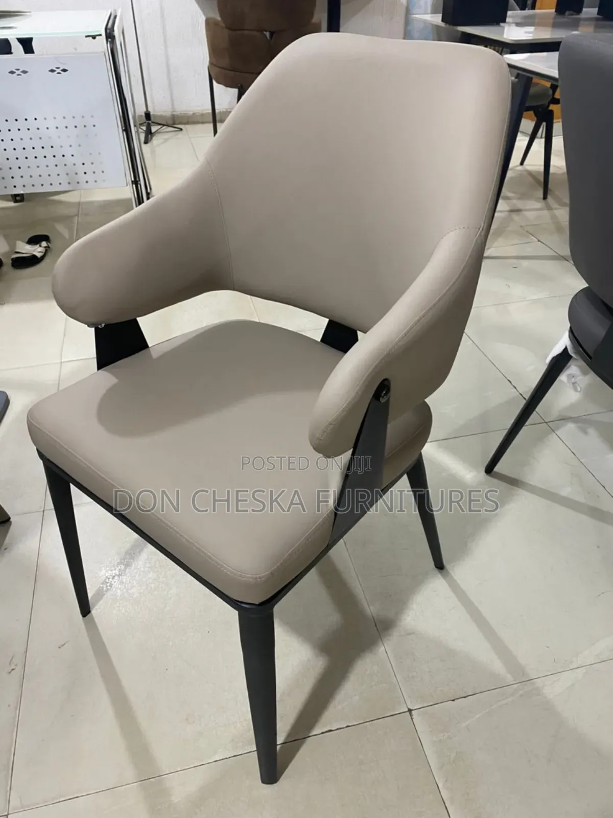 Elegant Chair