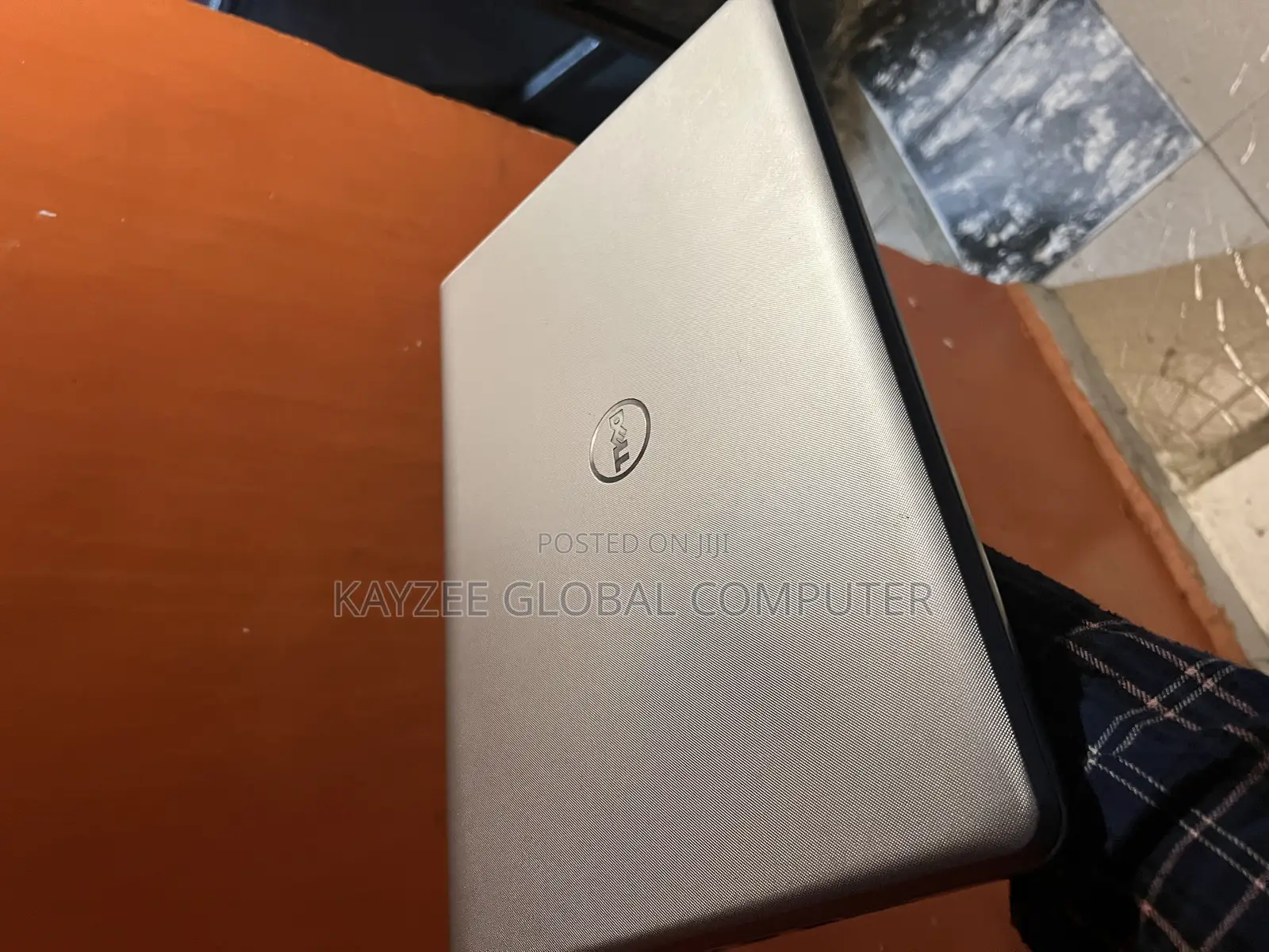 Laptop Dell Inspiron 17 5000 8GB Intel Core i7 HDD 1T