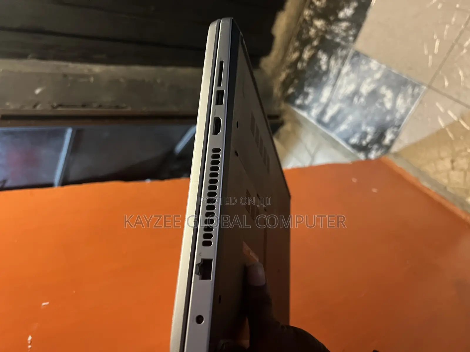 Laptop Dell Inspiron 17 5000 8GB Intel Core i7 HDD 1T