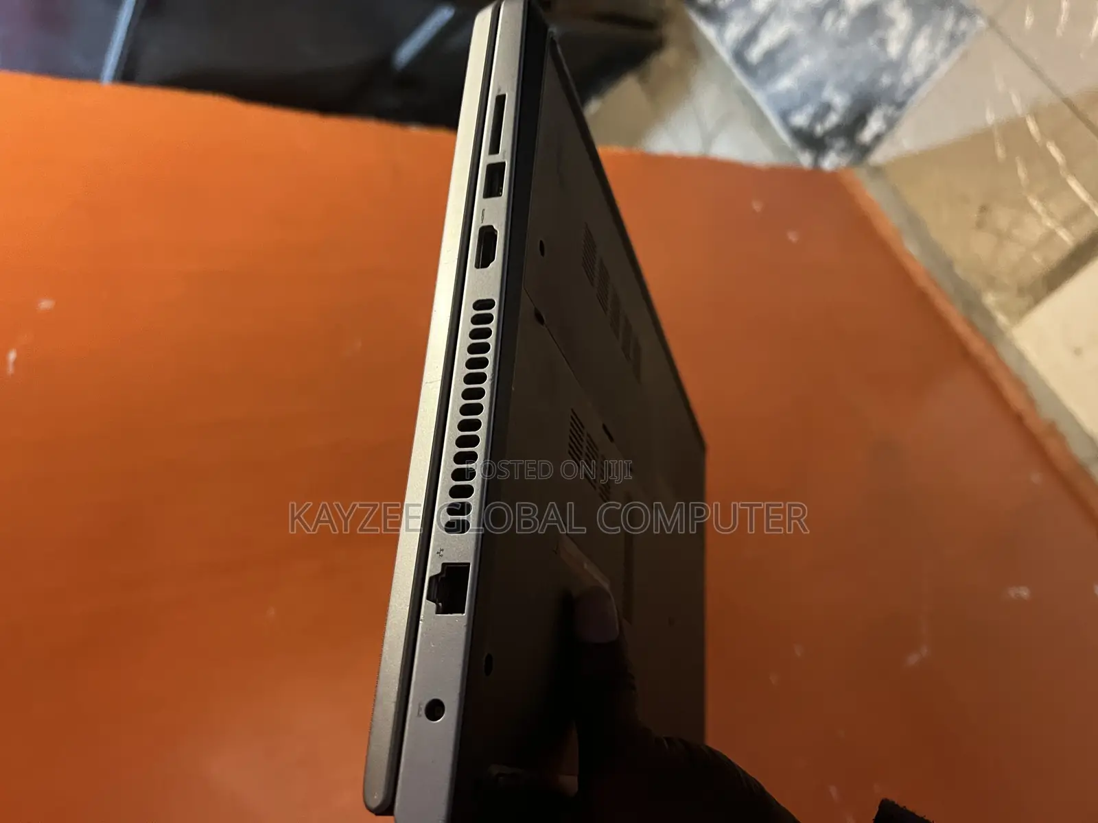 Laptop Dell Inspiron 17 5000 8GB Intel Core i7 HDD 1T