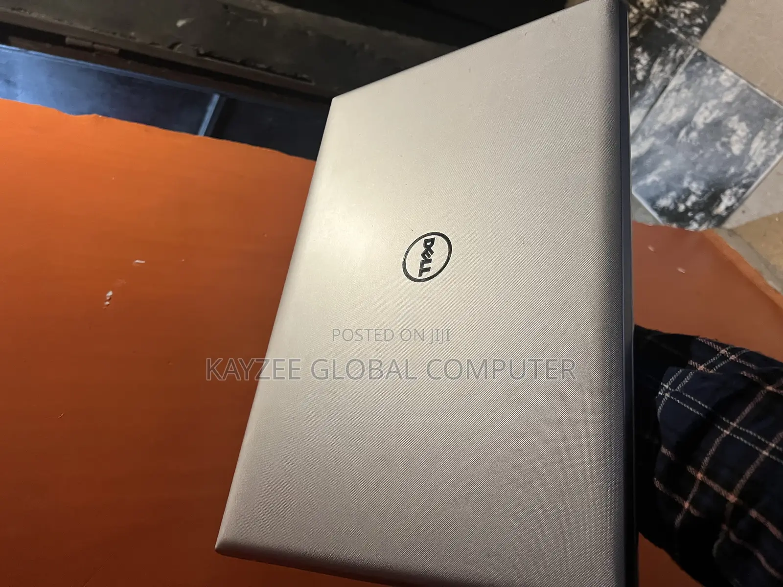Laptop Dell Inspiron 17 5000 8GB Intel Core i7 HDD 1T