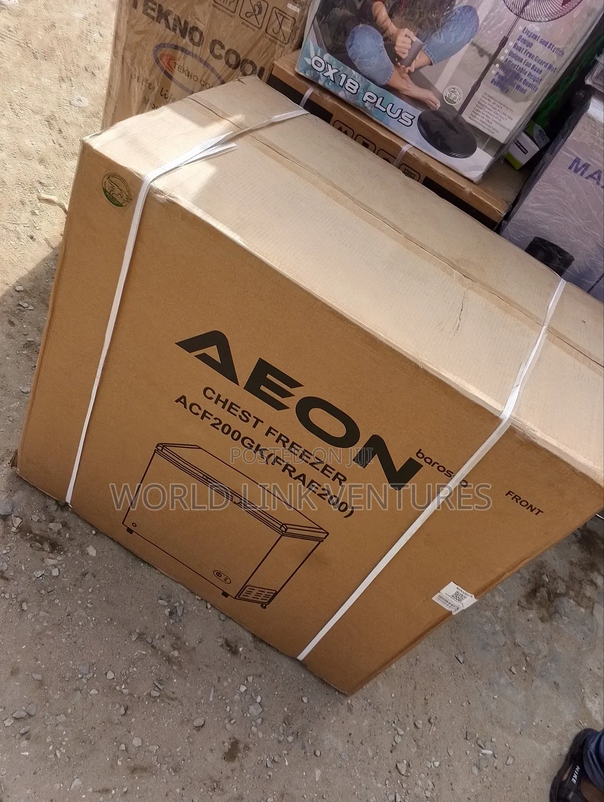 Aeon Chest Freezer 200 Liters Model 200 Model,
