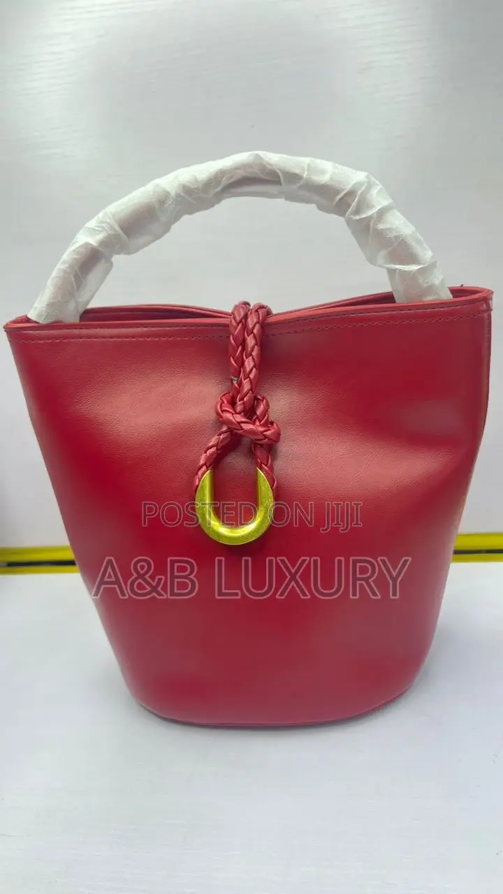 Luxury Bottega
