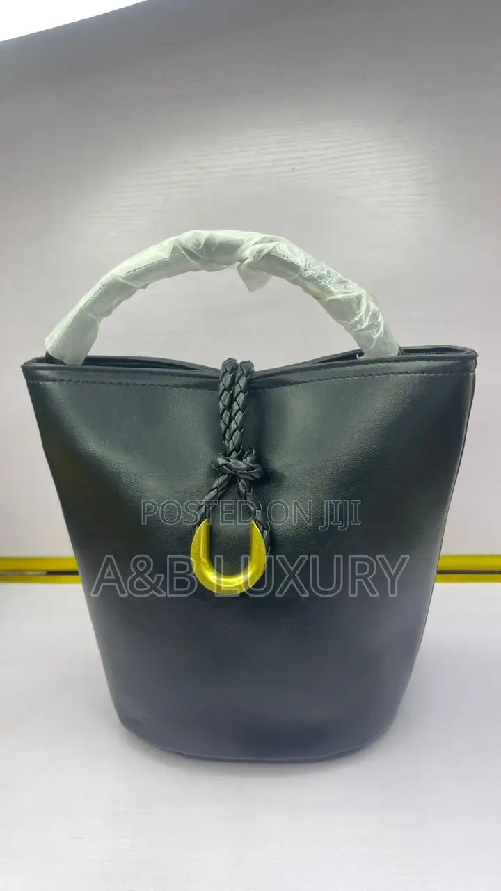 Luxury Bottega