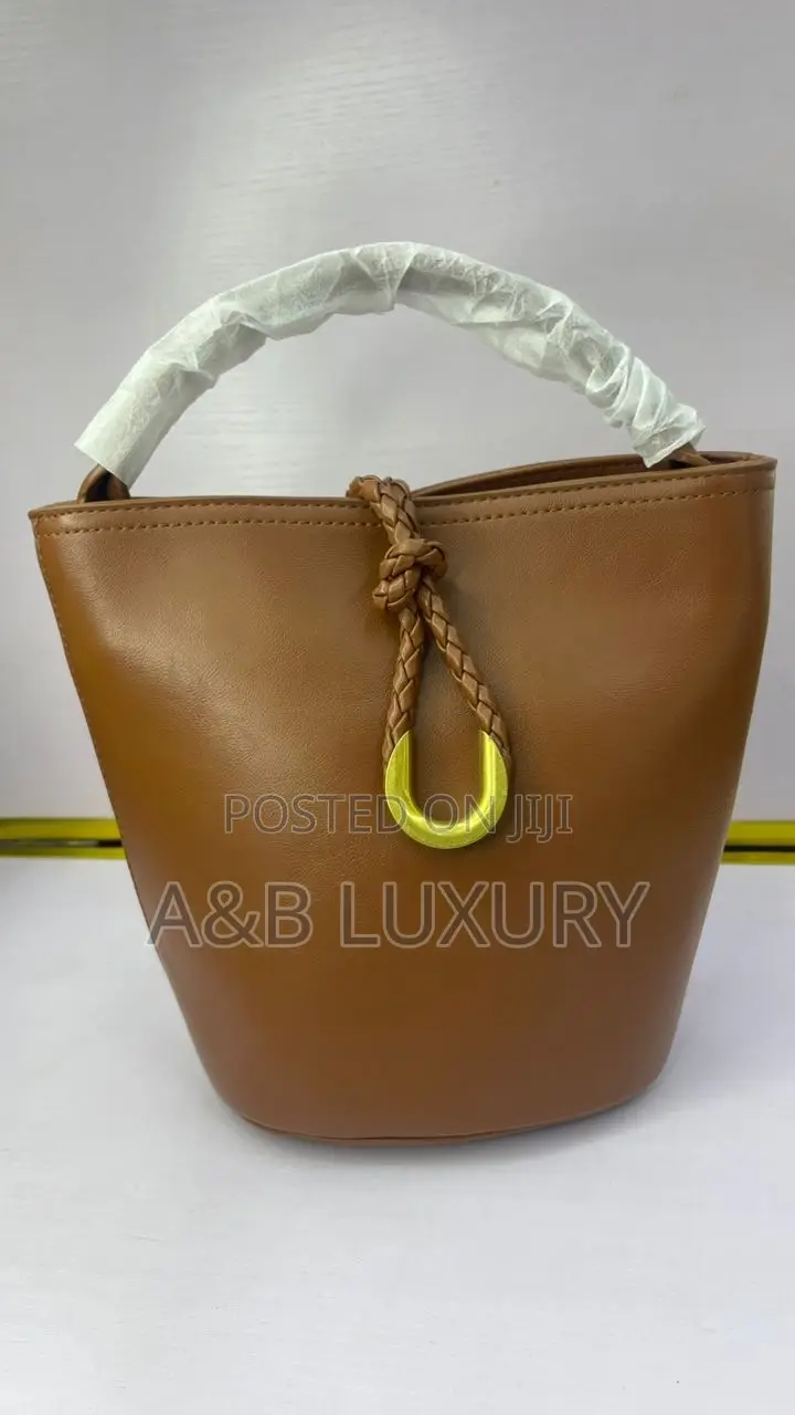 Luxury Bottega