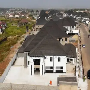 7bdrm Duplex in Lokogoma for sale