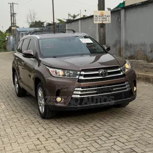 Toyota Highlander Limited Platinum 4x4 V6 (3.5L 6cyl 8A) 2018 Brown
