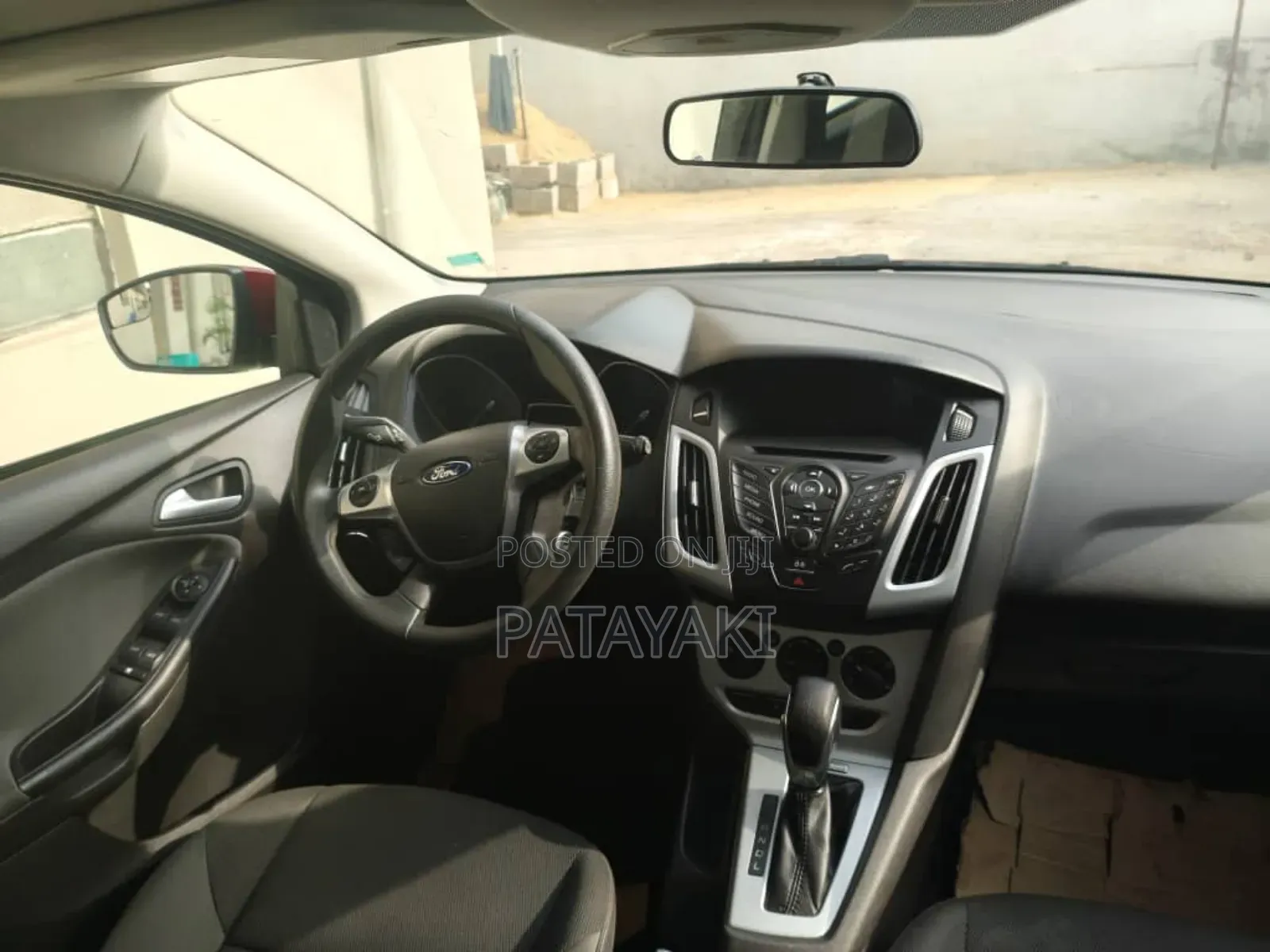 Ford Focus 2014 Red