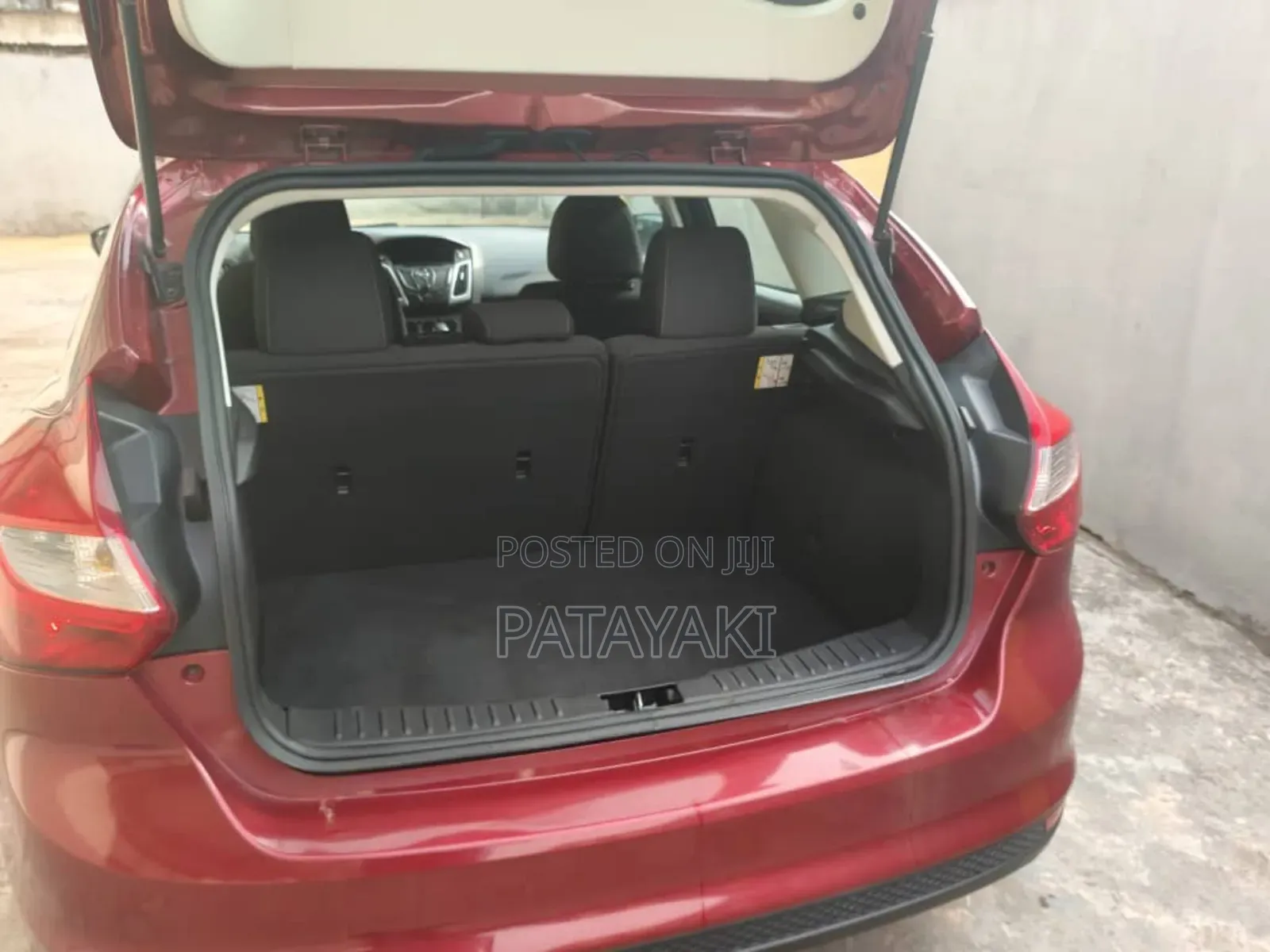 Ford Focus 2014 Red