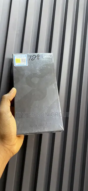 New Samsung Galaxy S22 Ultra 128 GB Black