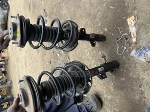 Tokunbo Front Shock Absorber for 2020 Toyota Highlander Available!