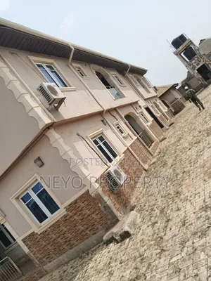 Furnished 3bdrm Block of Flats in Olumo Oreyo Igbogbo for rent
