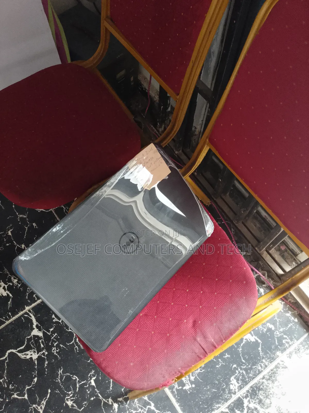 Laptop Dell 4GB HDD+SSD 500GB