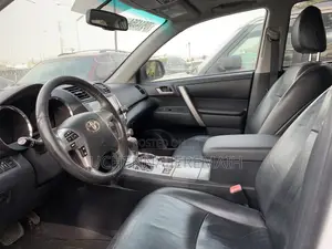 Toyota Highlander 2012 White