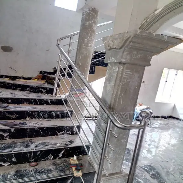 304 Stainless Staircase Railing With Accessories.