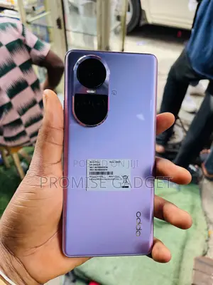 Oppo Reno10 Pro 256 GB Purple