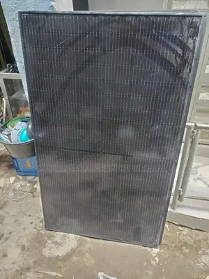 550w Jinko Mono Solar Panel