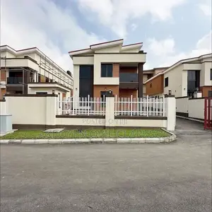 4bdrm Duplex in Life Camp for sale