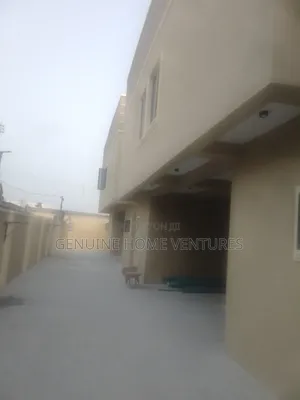 2bdrm Duplex in Agric for rent