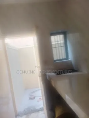 2bdrm Duplex in Agric for rent