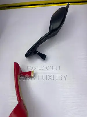 Sub-Di Quality Slippers