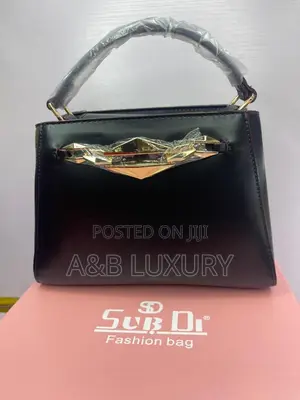 Sub-Di Quality Leather Bag