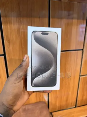 New Apple iPhone 15 Pro Max 256 GB Gold