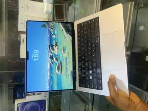 Laptop Apple MacBook Pro 2021 M1 32GB Apple M1 Pro SSD 512GB