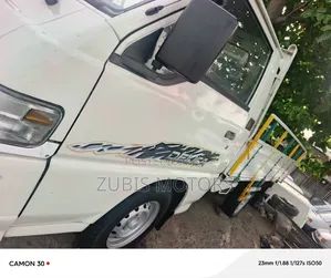 Mitsubishi Delica 2007 White