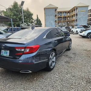 Honda Accord 2018 Gray